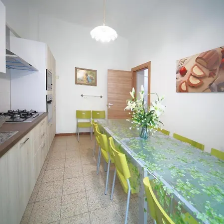 Hanbury 10 Апартаменти *