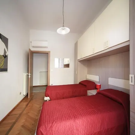 Hanbury 10 Apartmán *